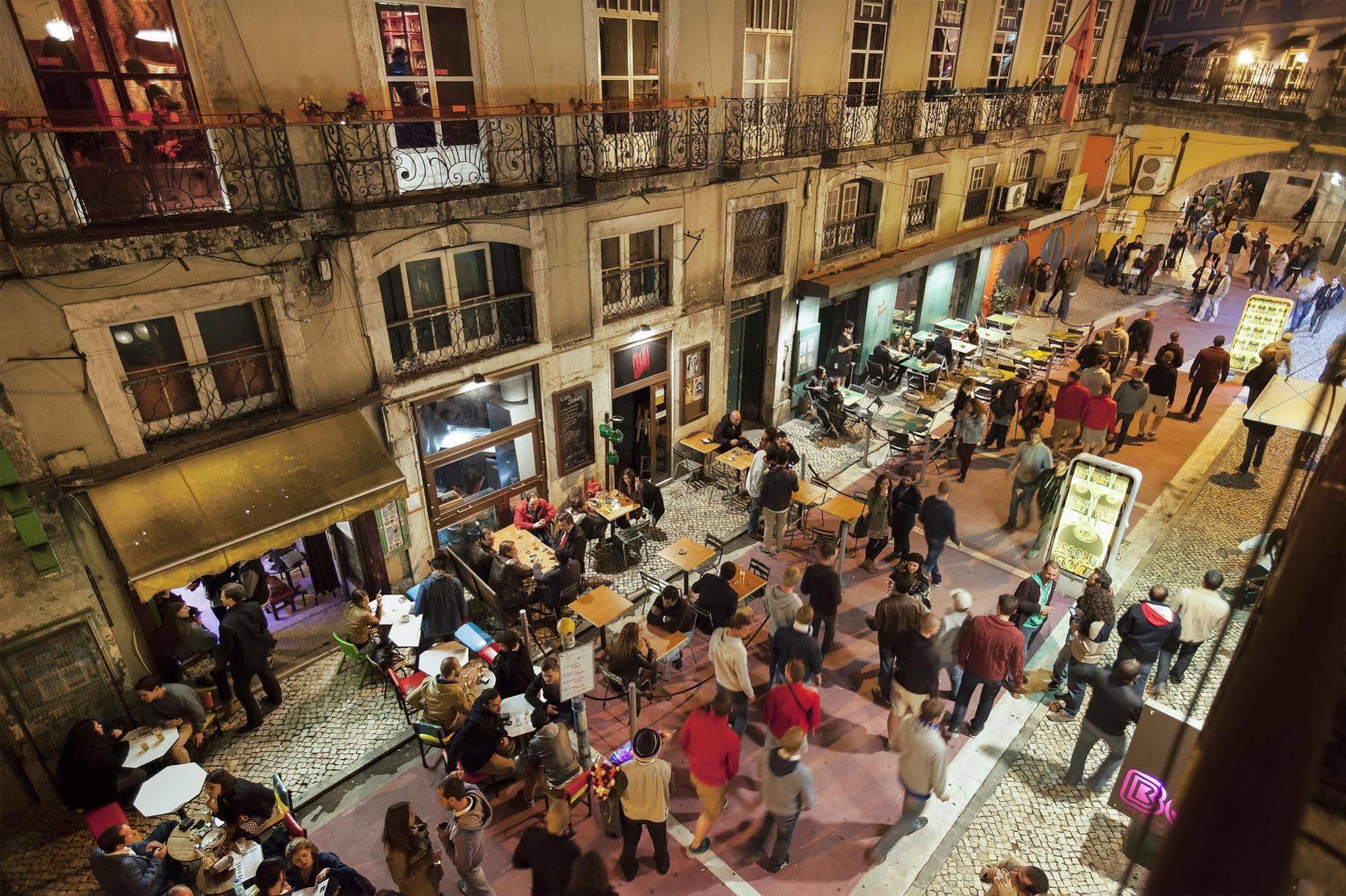 Freedom Serviced Apartments - Cais Do Sodre Lissabon Exterior foto