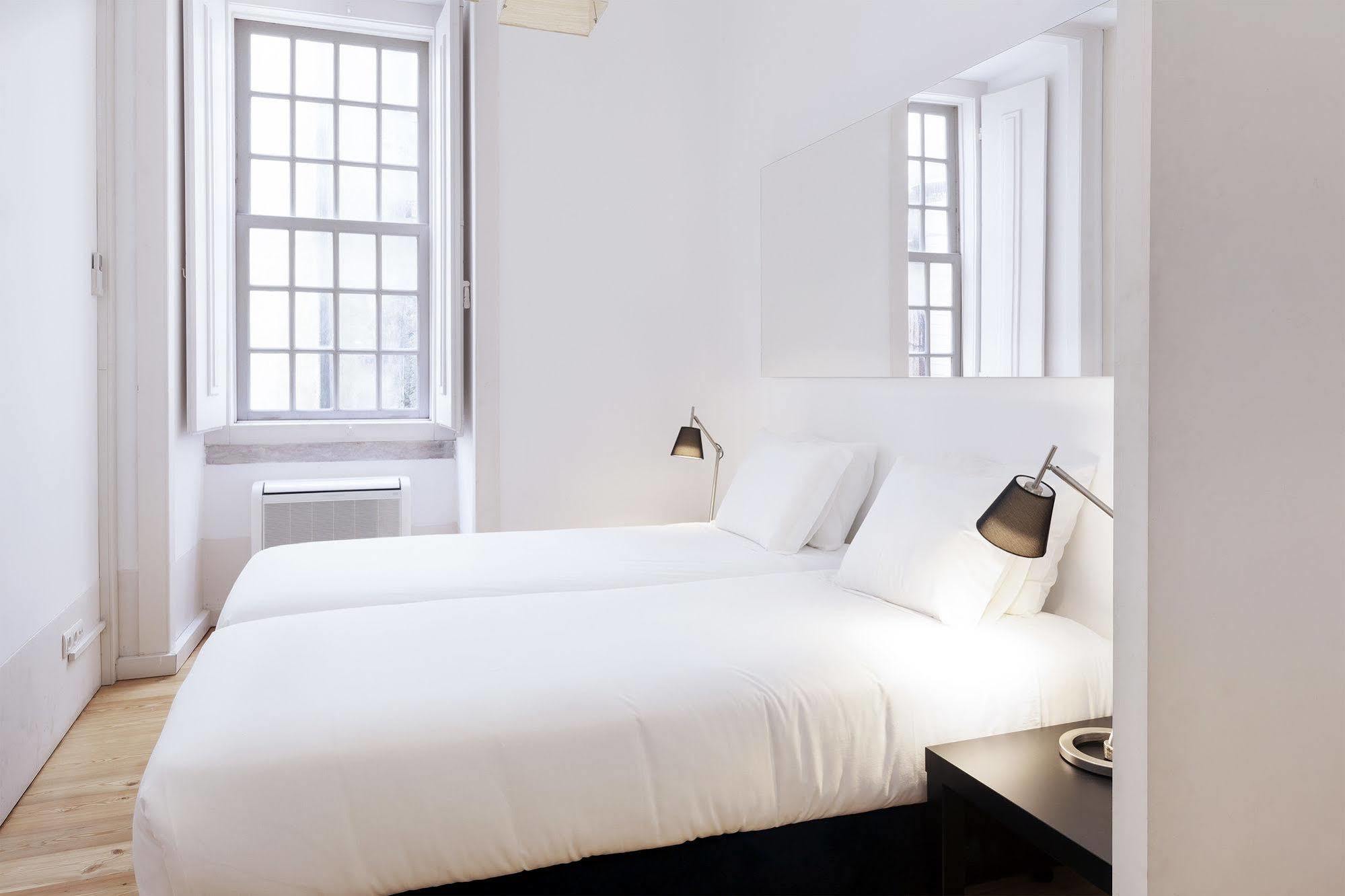 Freedom Serviced Apartments - Cais Do Sodre Lissabon Exterior foto