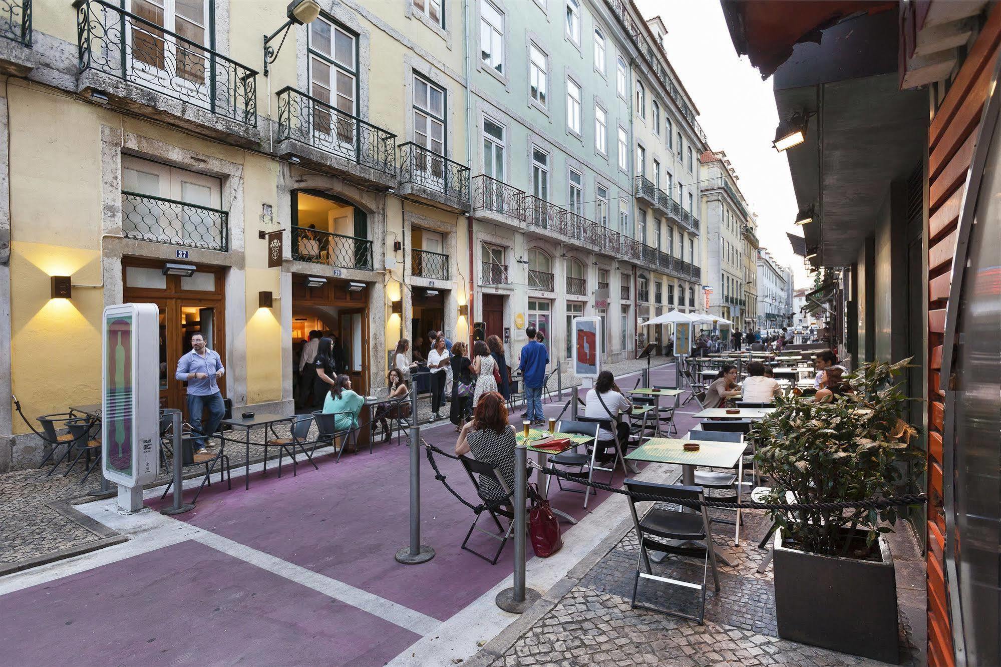 Freedom Serviced Apartments - Cais Do Sodre Lissabon Exterior foto