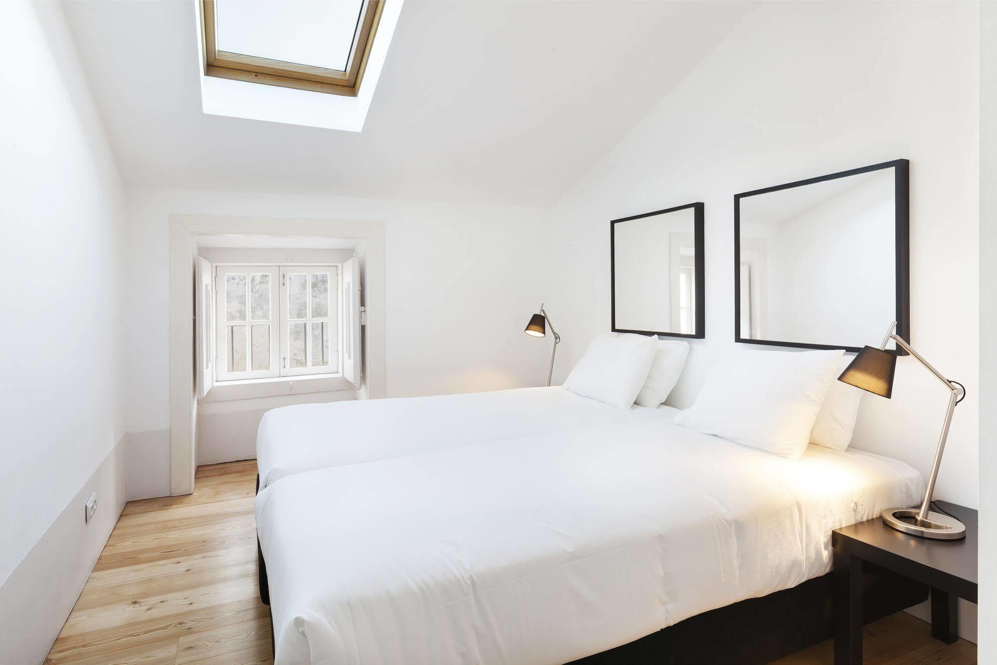 Freedom Serviced Apartments - Cais Do Sodre Lissabon Exterior foto